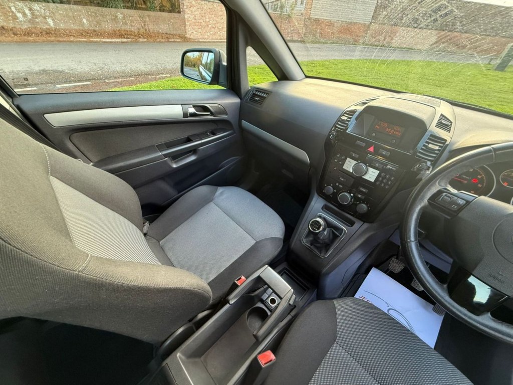 Used Vauxhall Zafira 2013 for sale - 76367409: Photo 16