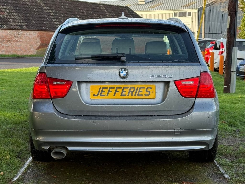 Used BMW 3 Series 2011 for sale - 76710838: Photo 7