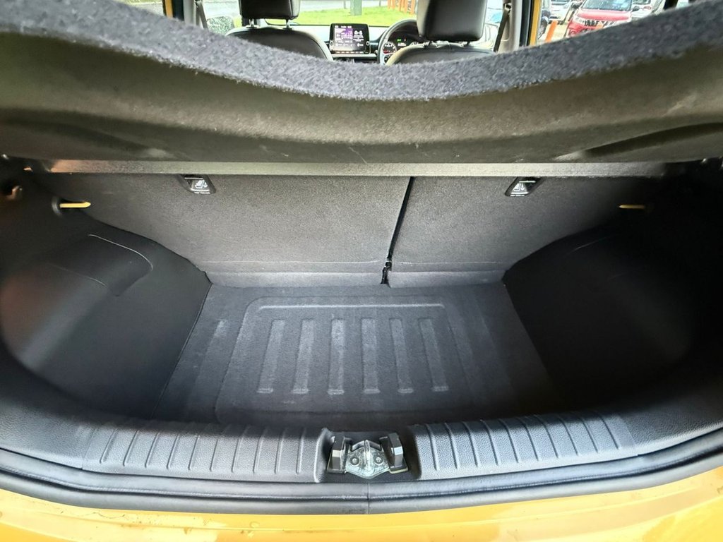 Used Kia Picanto 2021 for sale - 76396105: Photo 8