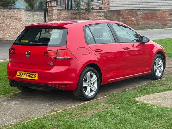 Used Volkswagen Golf 2015 for sale - 76236096: Photo 10