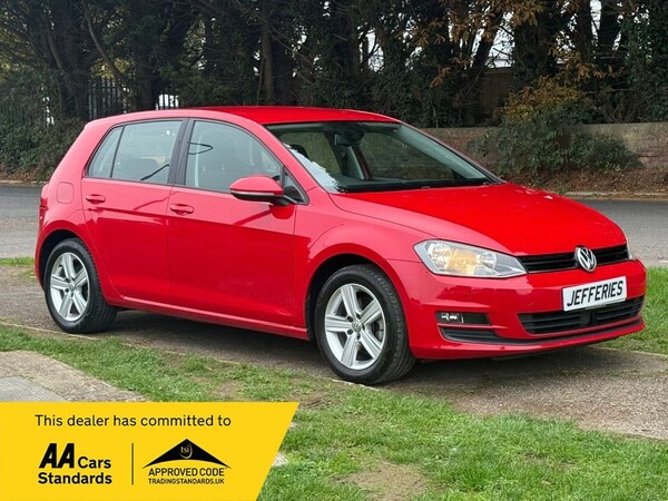 Used Volkswagen Golf 2015 for sale - 76236096: Photo 1