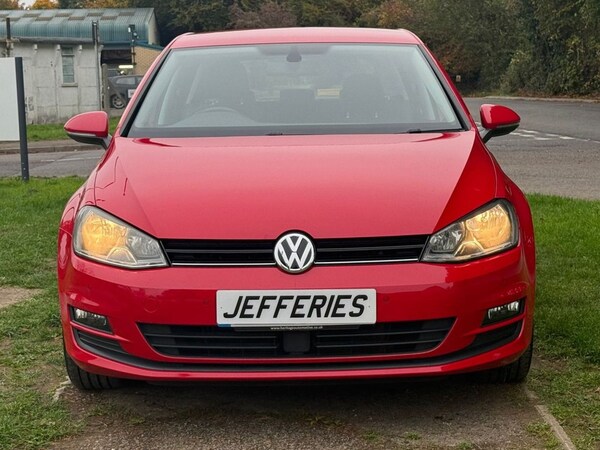Used Volkswagen Golf 2015 for sale - 76236096: Photo 2