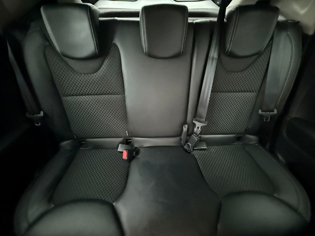 Used Renault Clio 2018 for sale - 76430327: Photo 18