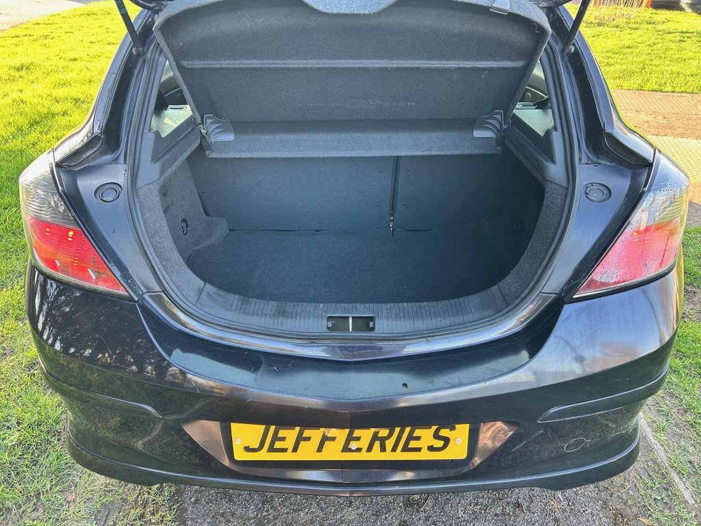 Used Vauxhall Astra 2009 for sale - 77765435: Photo 9