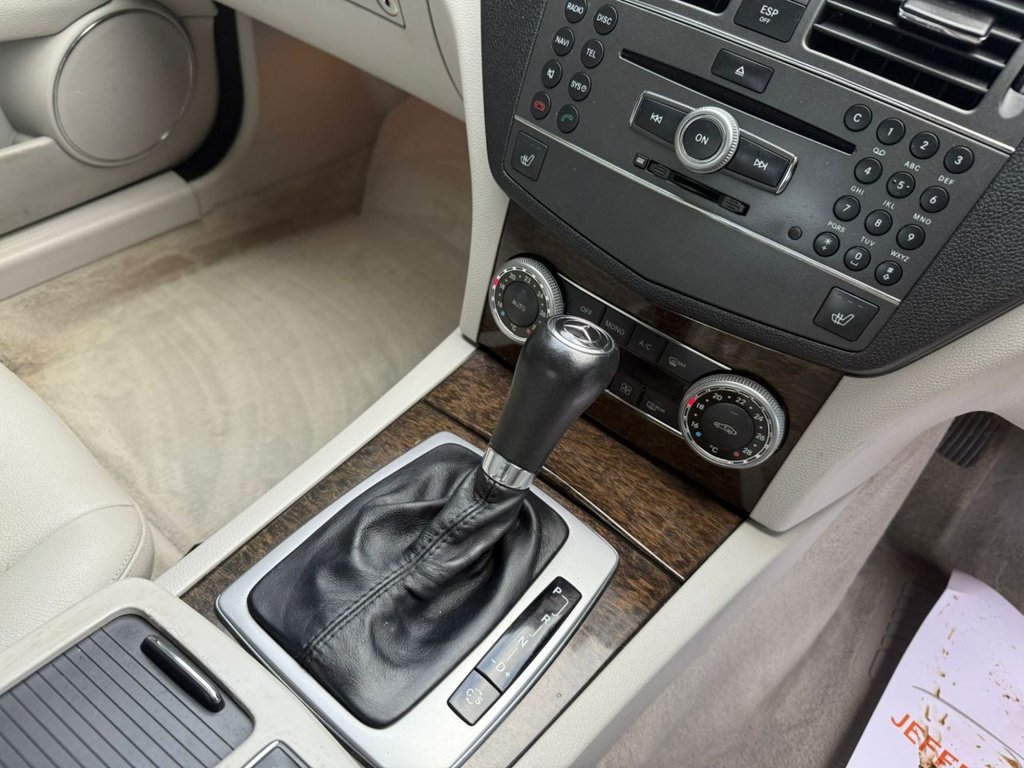 Used Mercedes-Benz C Class 2010 for sale - 76313003: Photo 15