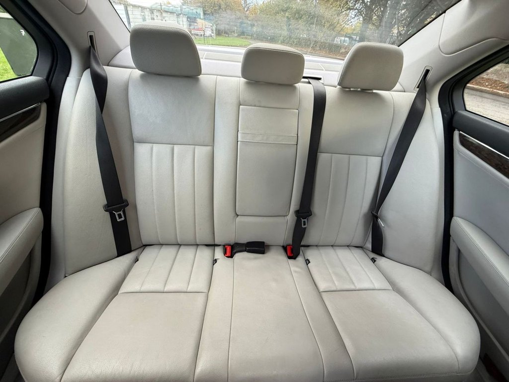 Used Mercedes-Benz C Class 2010 for sale - 76313003: Photo 21