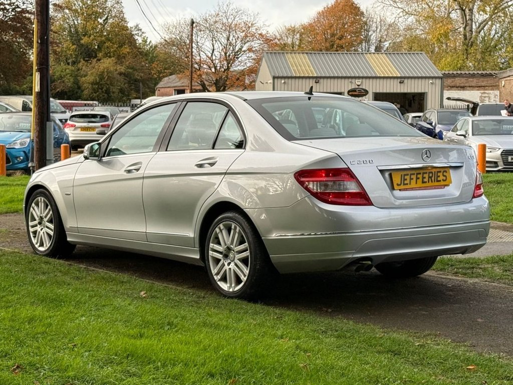 Used Mercedes-Benz C Class 2010 for sale - 76313003: Photo 6