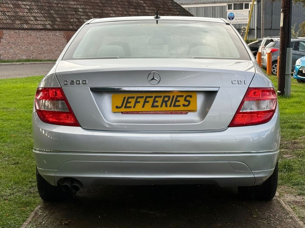 Used Mercedes-Benz C Class 2010 for sale - 76313003: Photo 7