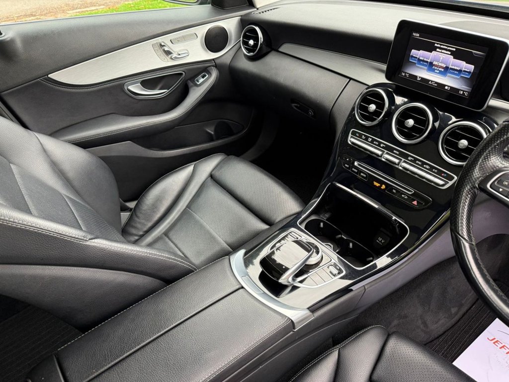 Used Mercedes-Benz C Class 2015 for sale - 76210452: Photo 16