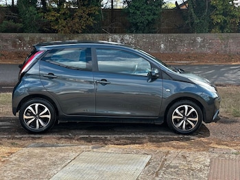 Used Toyota AYGO 2017 for sale - 79550576: Photo