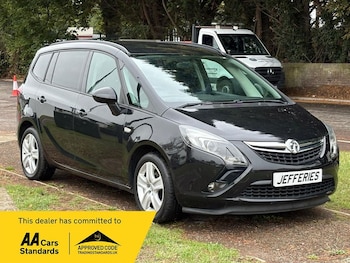 2016 (16) - 1.4T Exclusiv 5dr