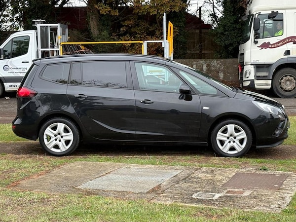 Used Vauxhall Zafira 2016 for sale - 76303599: Photo 5
