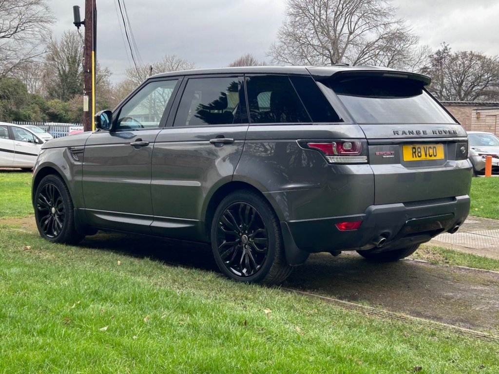 Used Land Rover Range Rover Sport 2014 for sale - 77263497: Photo 4