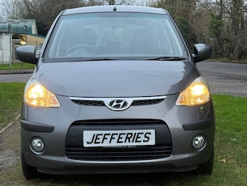 Used Hyundai i10 2011 for sale - 77356778: Photo