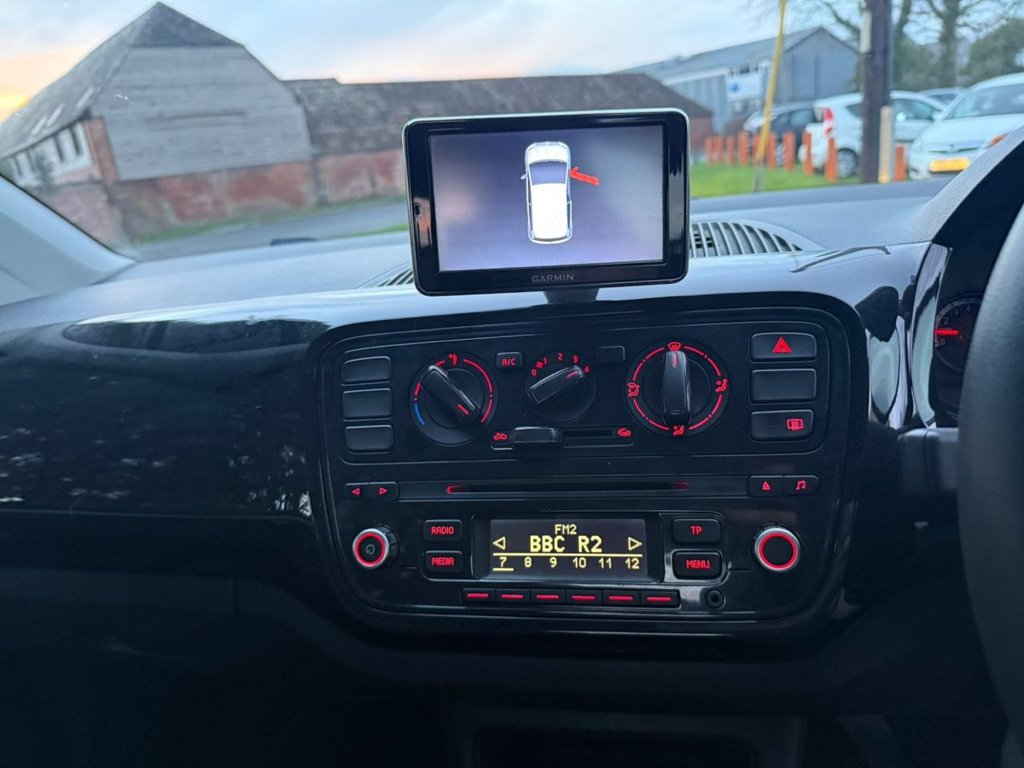 Used Volkswagen up! 2016 for sale - 76558543: Photo 13