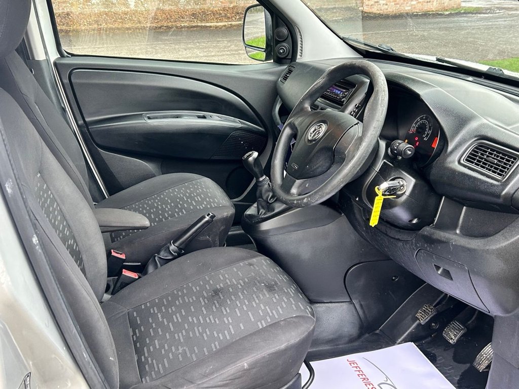 Used Vauxhall Combo 2014 for sale - 77369747: Photo 12