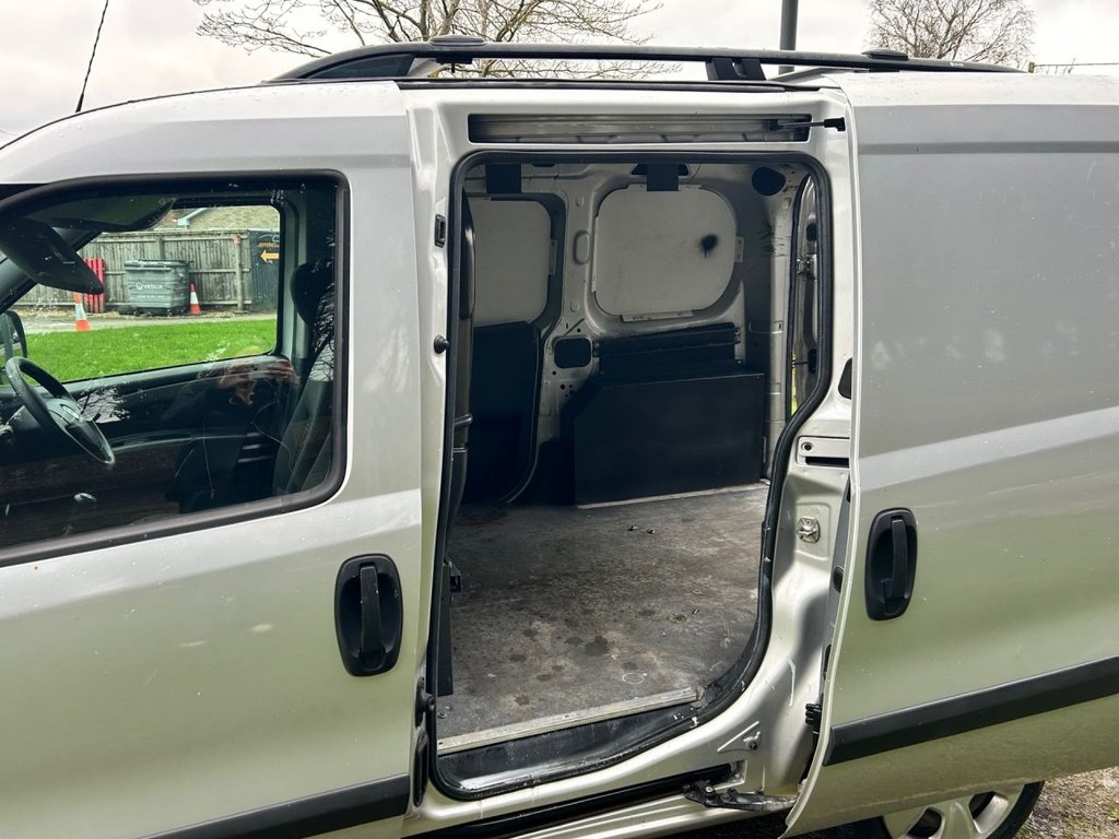 Used Vauxhall Combo 2014 for sale - 77369747: Photo 14