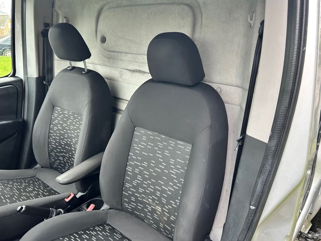 Used Vauxhall Combo 2014 for sale - 77369747: Photo 15