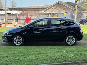 Used Vauxhall Astra 2017 for sale - 78153501: Photo
