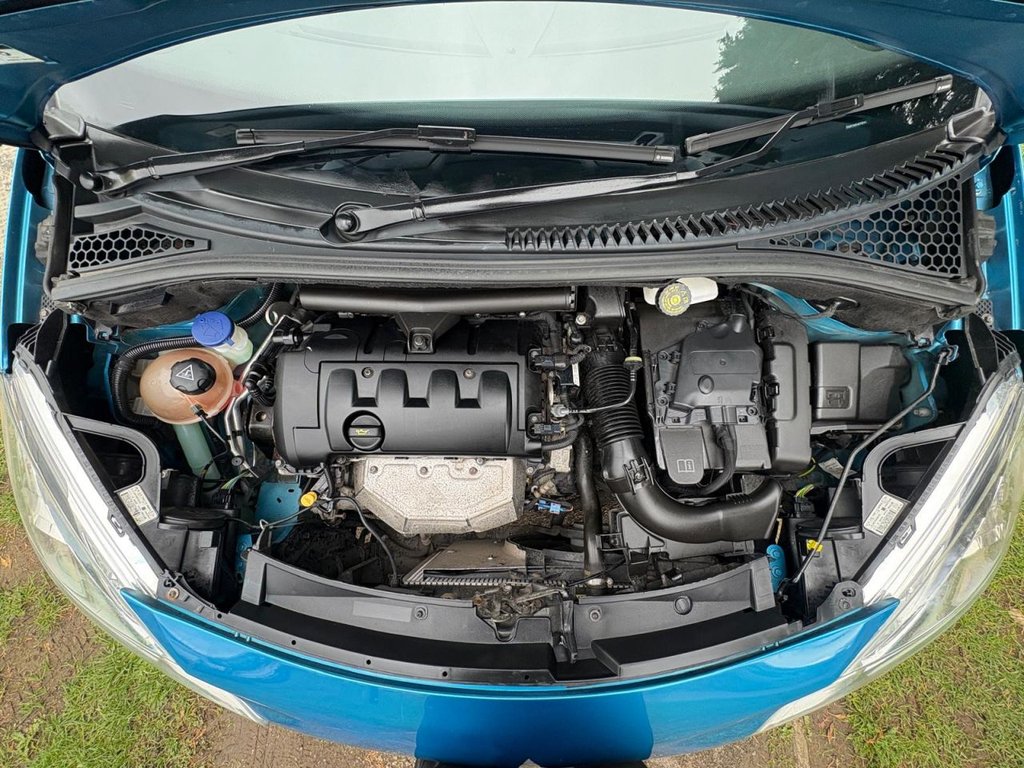 Used Citroen DS3 2014 for sale - 75738968: Photo 13