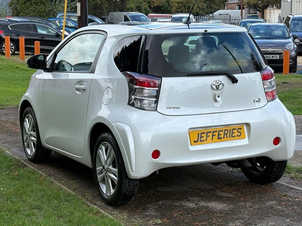 Used Toyota IQ 2010 for sale - 76546430: Photo 6