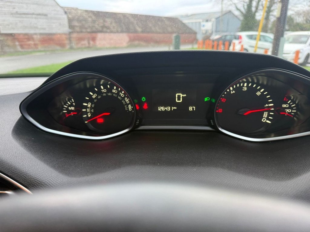 Used Peugeot 308 SW 2016 for sale - 76986469: Photo 11