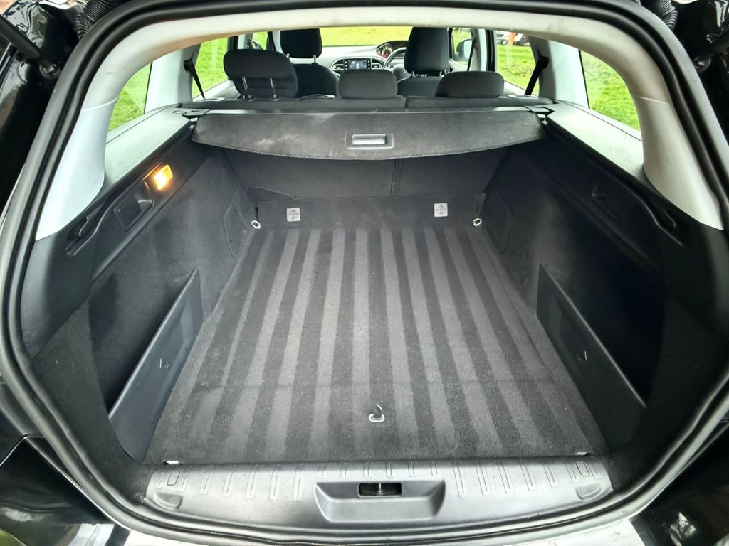 Used Peugeot 308 SW 2016 for sale - 76986469: Photo 8