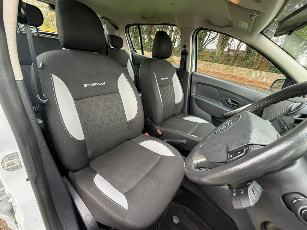 Used Dacia Sandero Stepway 2015 for sale - 76559197: Photo 16