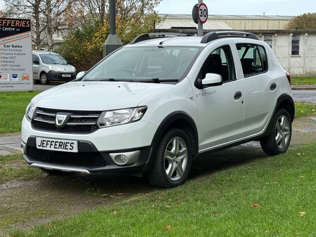 Used Dacia Sandero Stepway 2015 for sale - 76559197: Photo 3