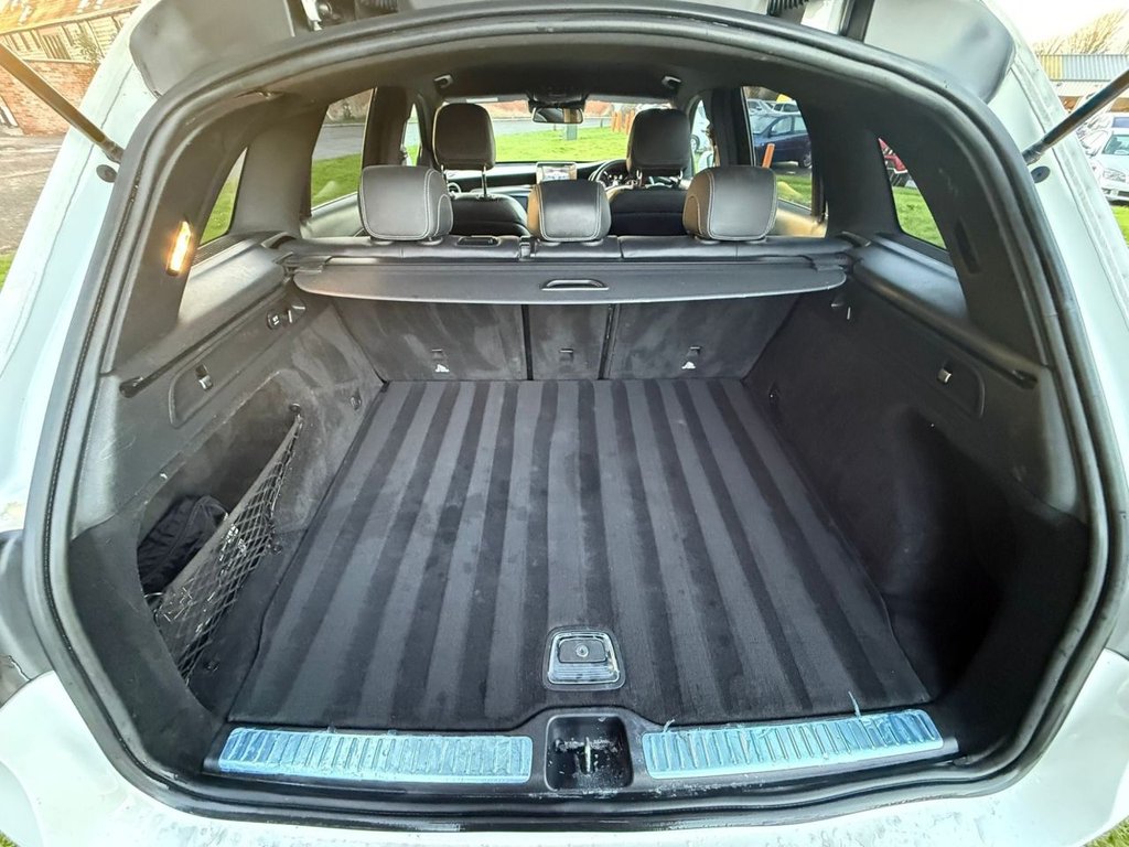 Used Mercedes-Benz GLC 2018 for sale - 77007671: Photo 6