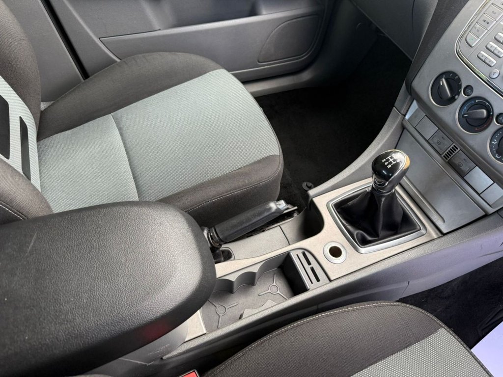 Used Ford Focus 2009 for sale - 76223163: Photo 13