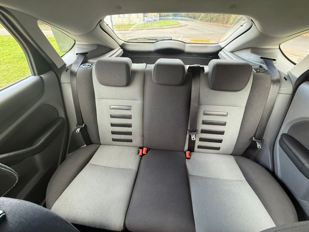 Used Ford Focus 2009 for sale - 76223163: Photo 16