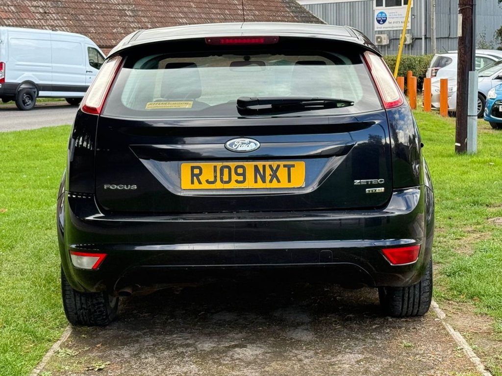 Used Ford Focus 2009 for sale - 76223163: Photo 7