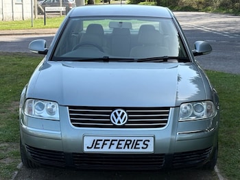 Used Volkswagen Passat 2004 for sale - 78166863: Photo