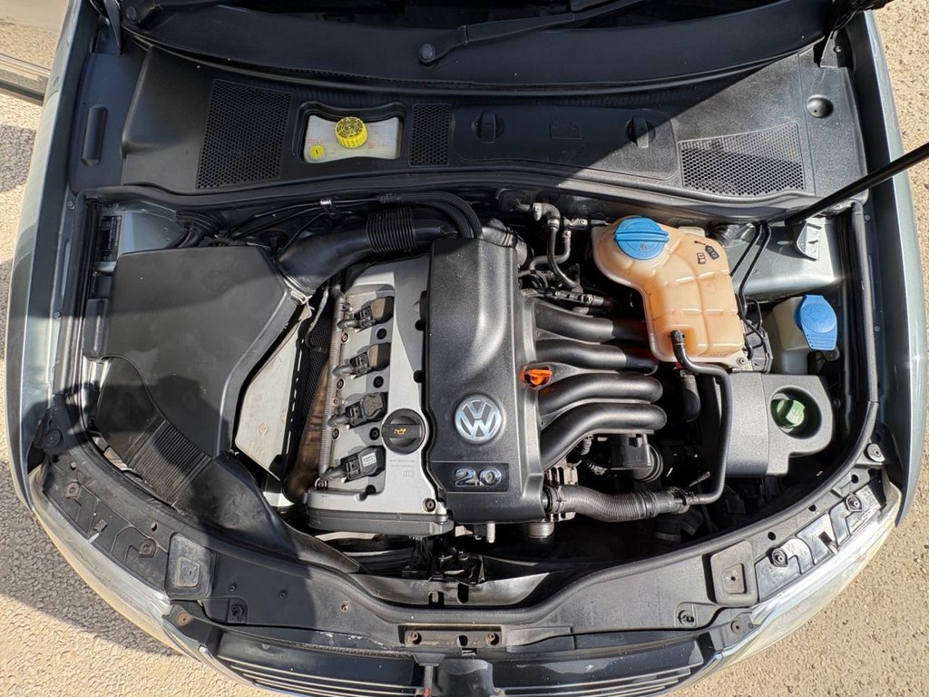 Used Volkswagen Passat 2004 for sale - 78166863: Photo 9