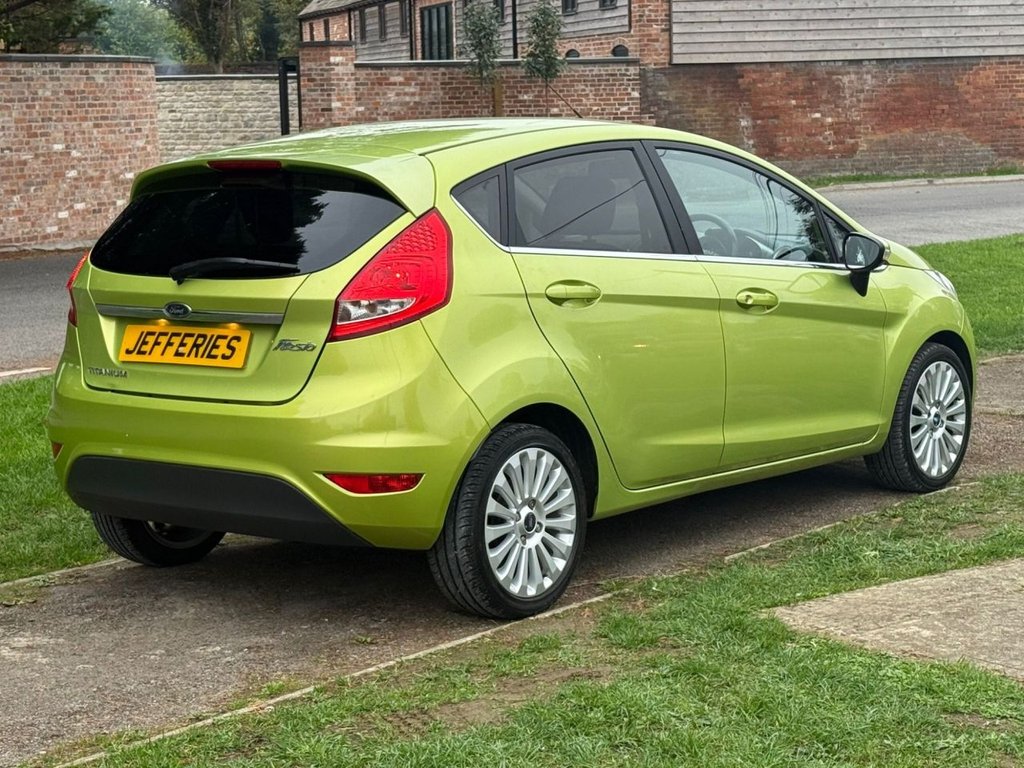 Used Ford Fiesta 2010 for sale - 76223728: Photo 10