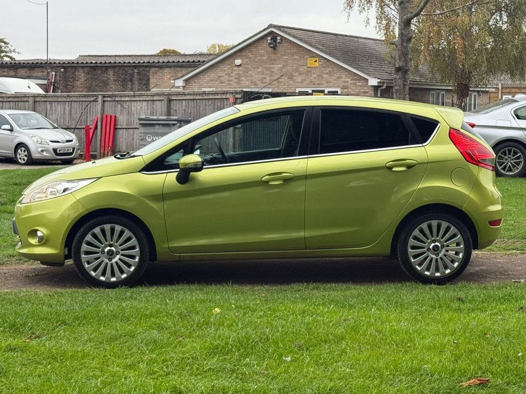 Used Ford Fiesta 2010 for sale - 76223728: Photo 4