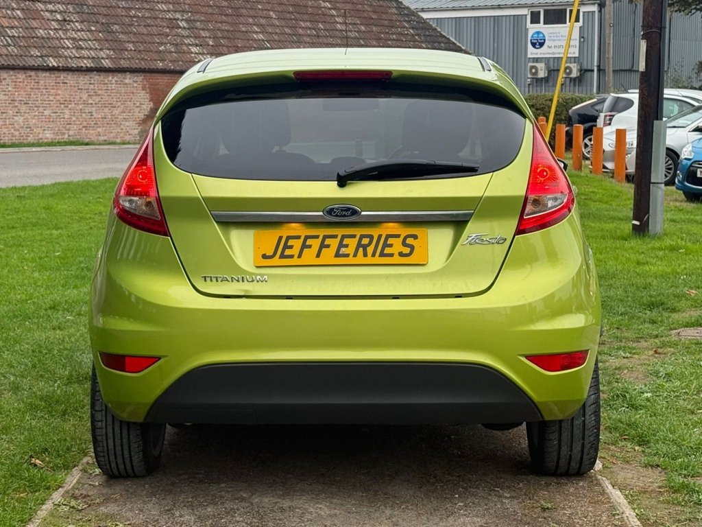 Used Ford Fiesta 2010 for sale - 76223728: Photo 7