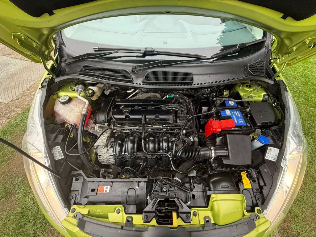 Used Ford Fiesta 2010 for sale - 76223728: Photo 9