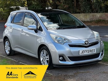 Used Toyota Verso 2012 for sale - 79790793: Photo