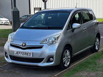 Used Toyota Verso 2012 for sale - 79790793: Photo