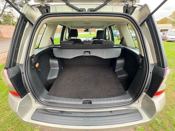 Used Land Rover Freelander 2 2011 for sale - 76210053: Photo 9