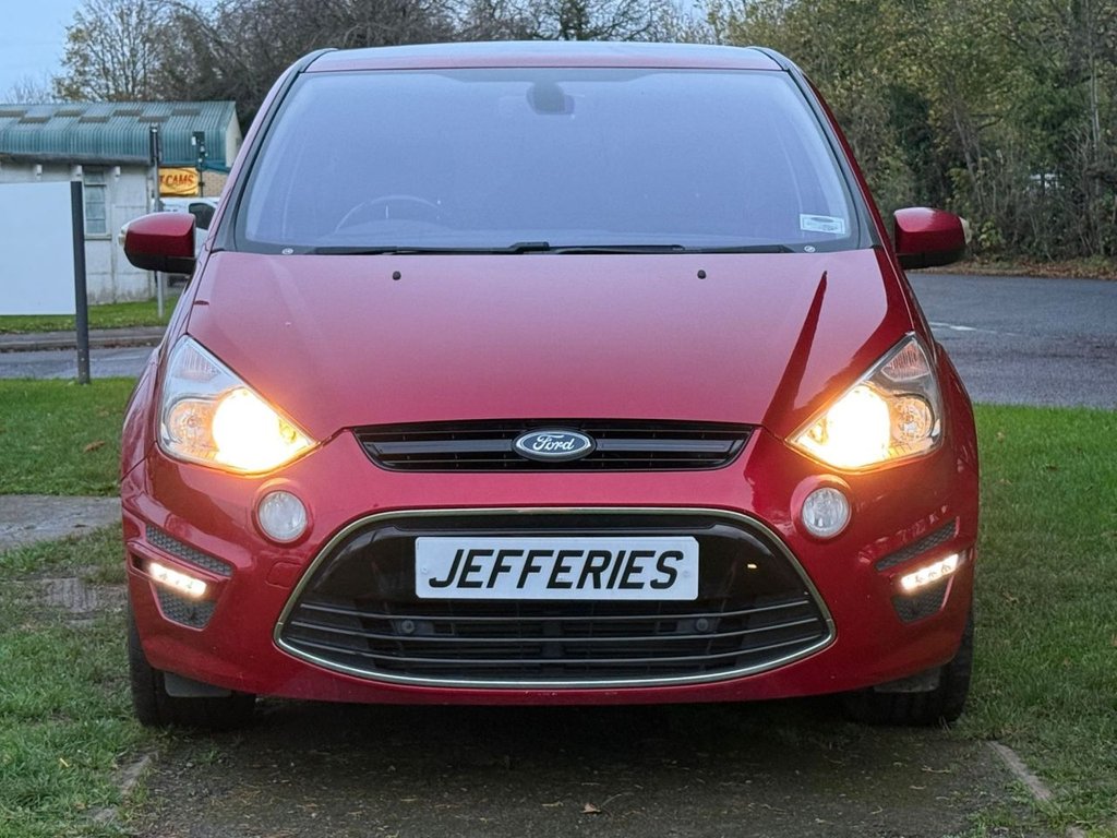 Used Ford S-Max 2013 for sale - 76559210: Photo 2