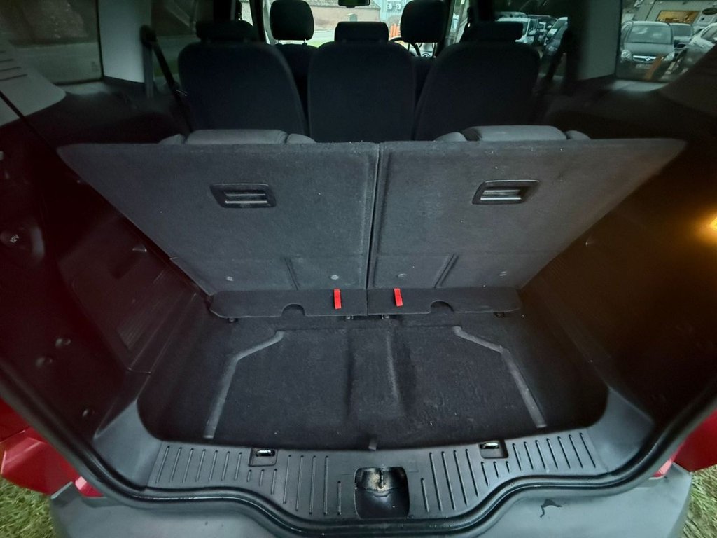 Used Ford S-Max 2013 for sale - 76559210: Photo 9