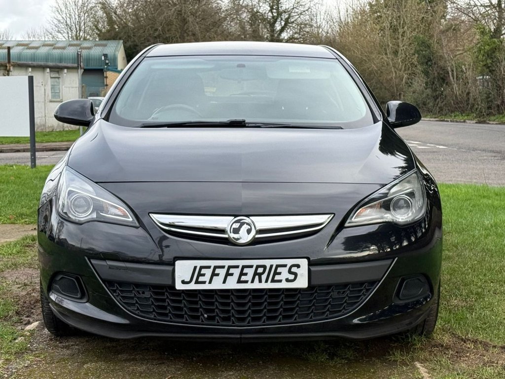 Used Vauxhall Astra GTC 2014 for sale - 77534908: Photo 2