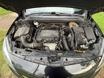 Used Vauxhall Astra GTC 2014 for sale - 77534908: Photo