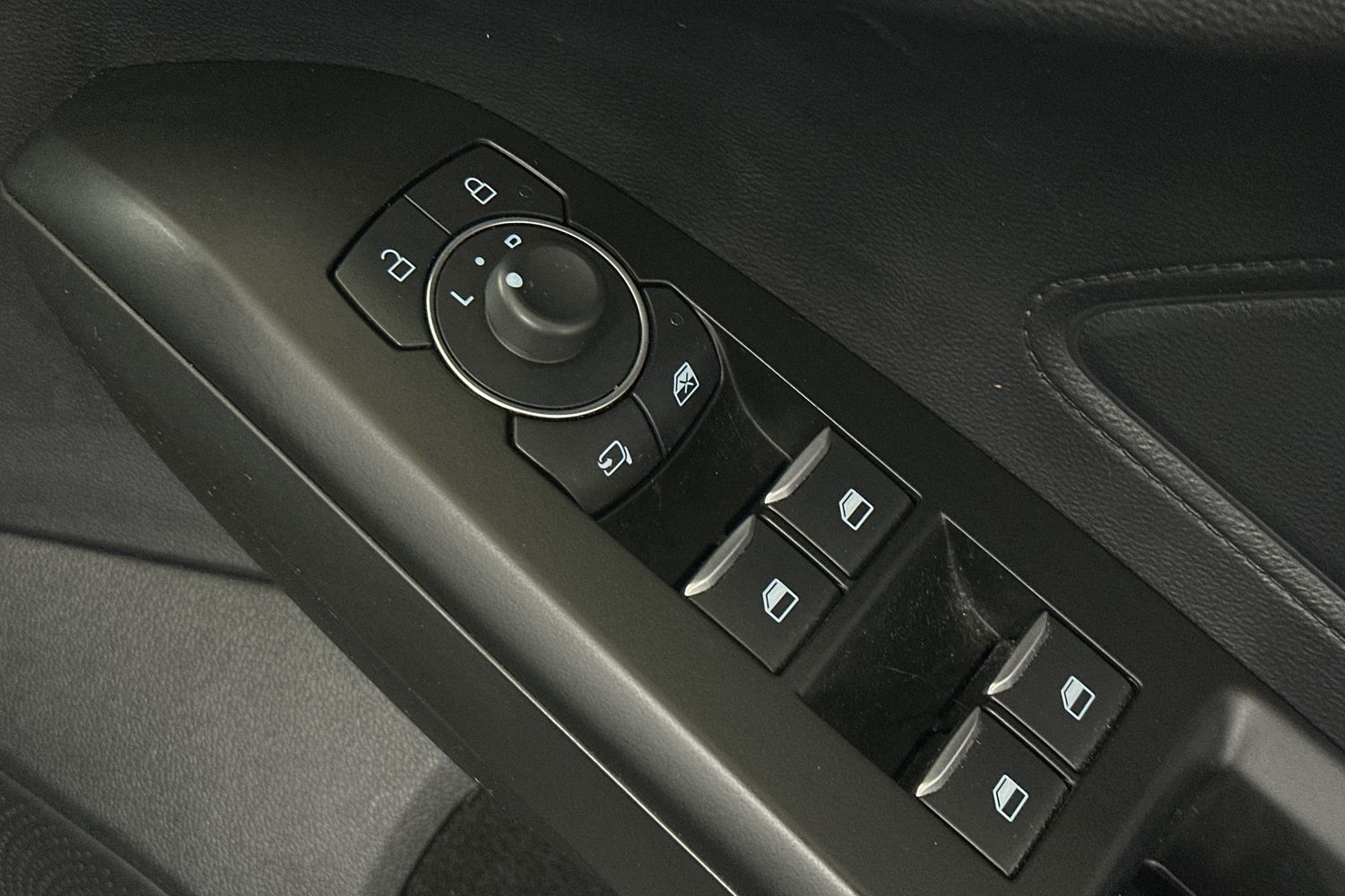 Used Ford Focus 2023 for sale - 76030855: Photo 21