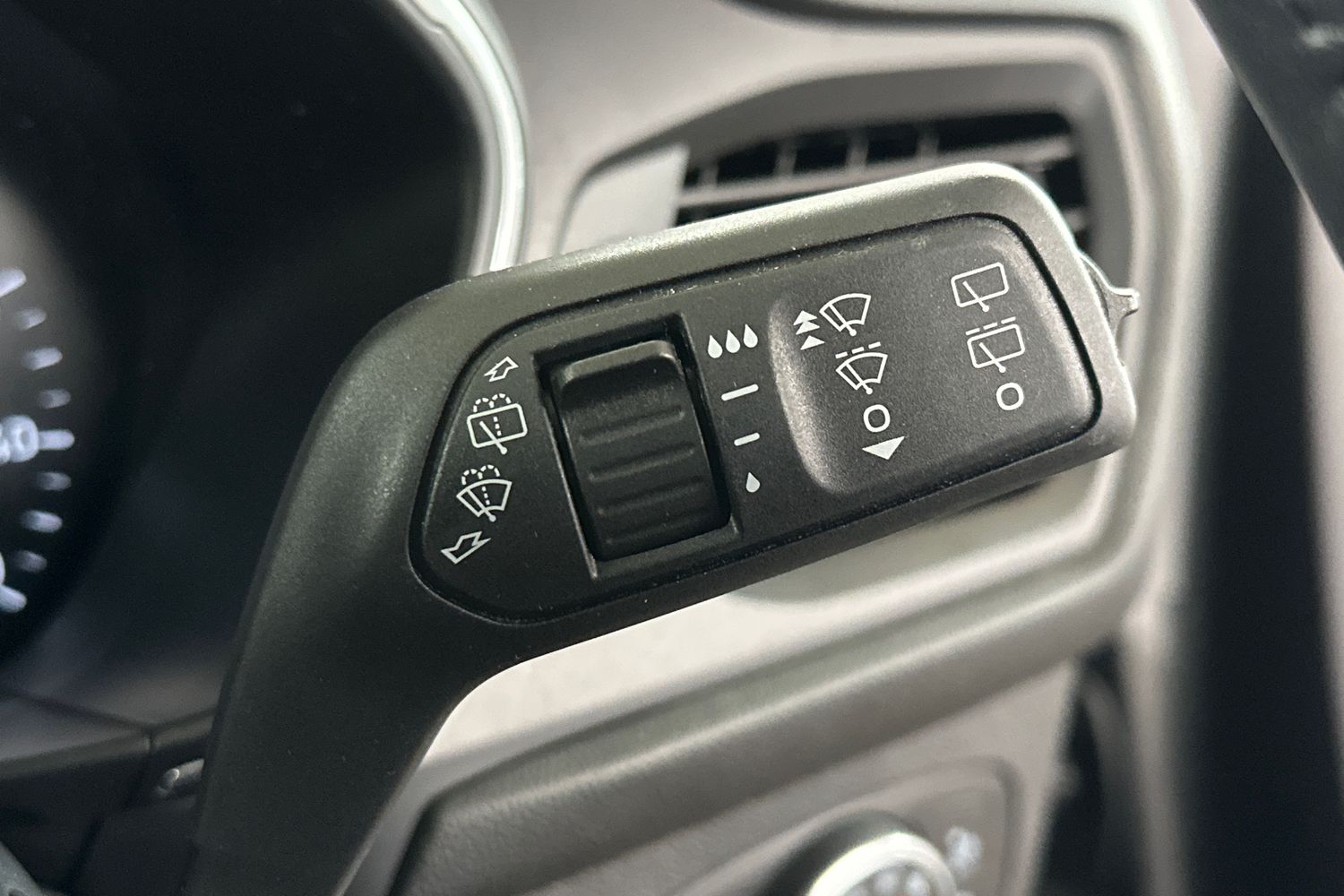 Used Ford Focus 2023 for sale - 76030855: Photo 25