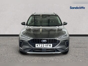 Used Ford Focus 2023 for sale - 76030855: Photo 2