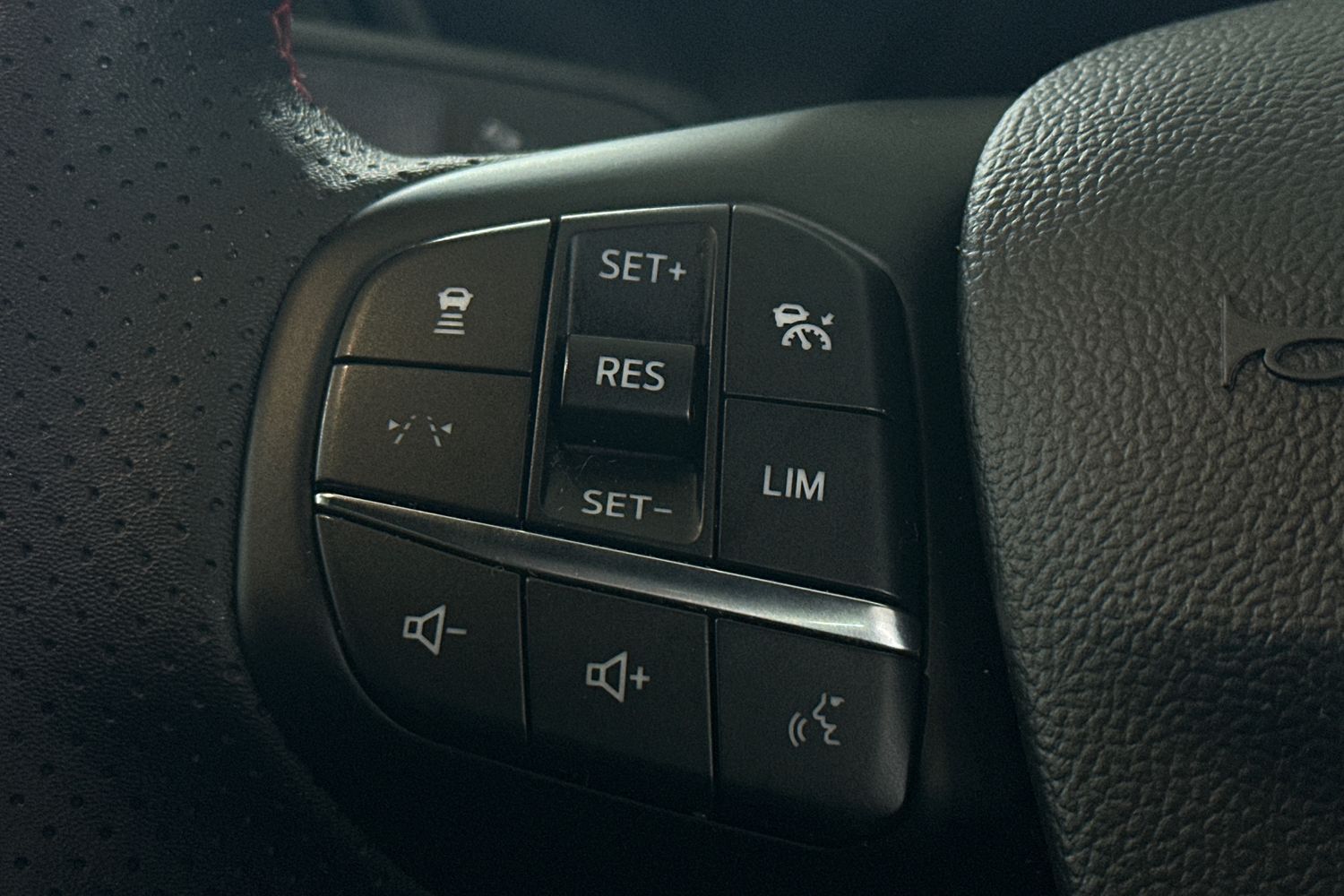 Used Ford Kuga 2025 for sale - 76627485: Photo 27